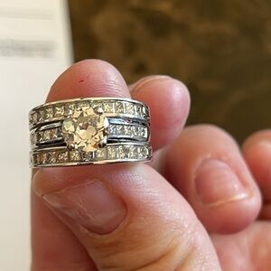 HOST PICKED Diamond Engagement Ring Set 18k White Gold With A Platinum Head Size